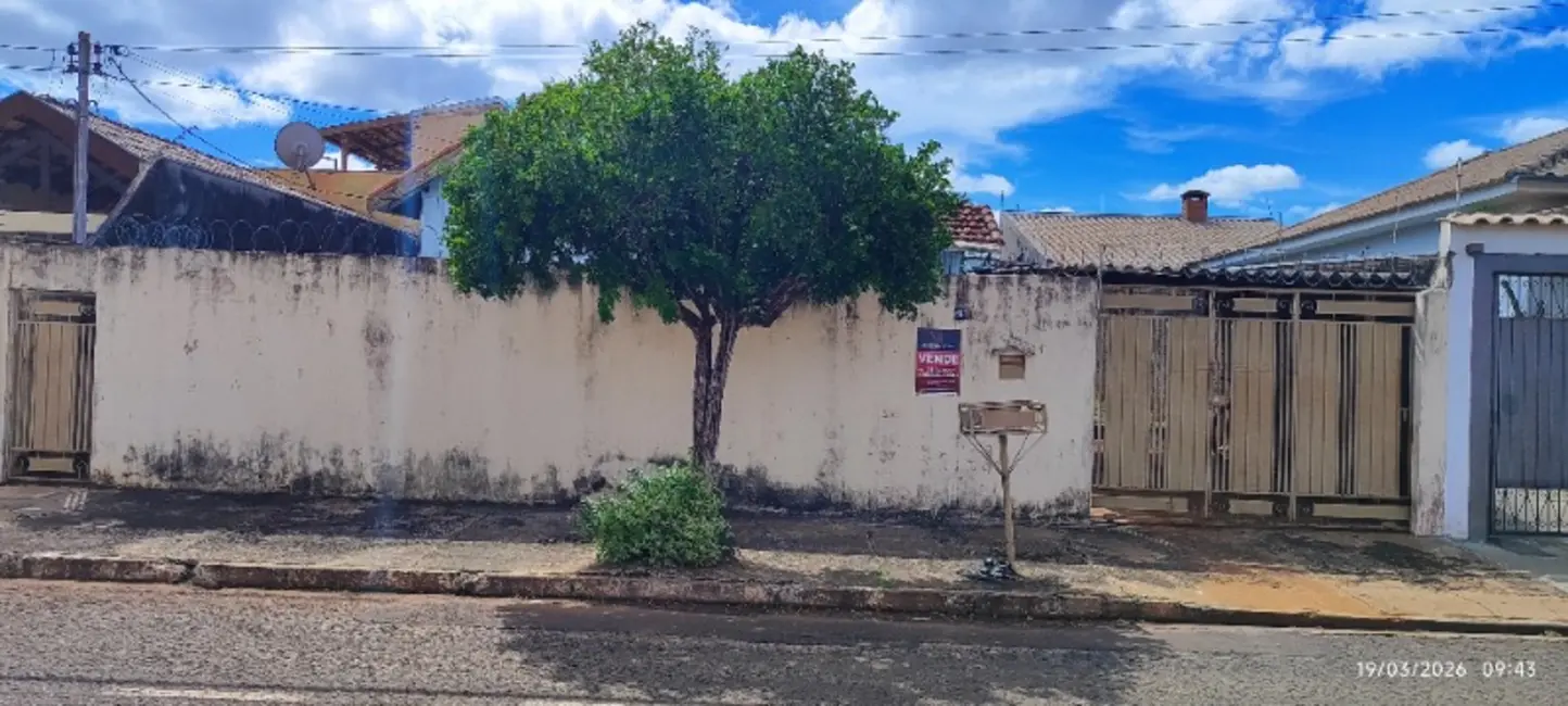Foto 1 de Casa com 2 quartos à venda, 90m2 em Centro, Campo Grande - MS