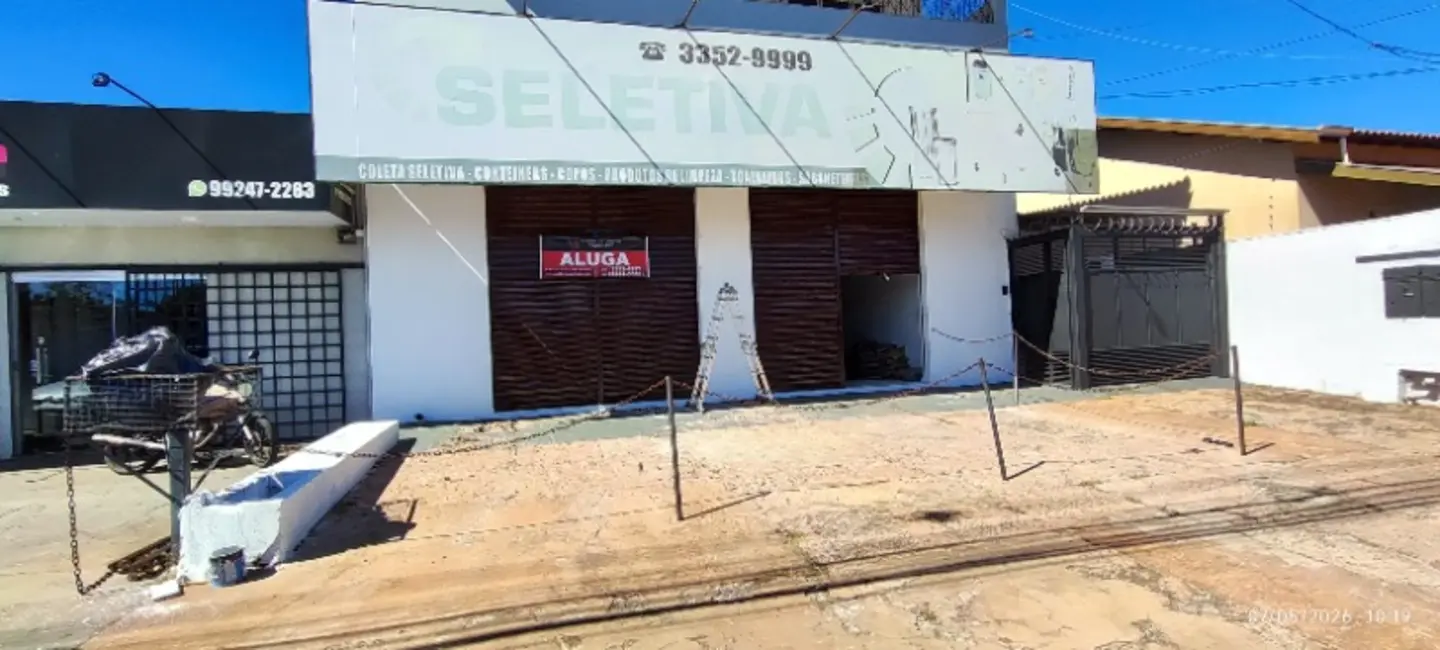 Foto 1 de Sala Comercial para alugar, 220m2 em Vila Rica, Campo Grande - MS
