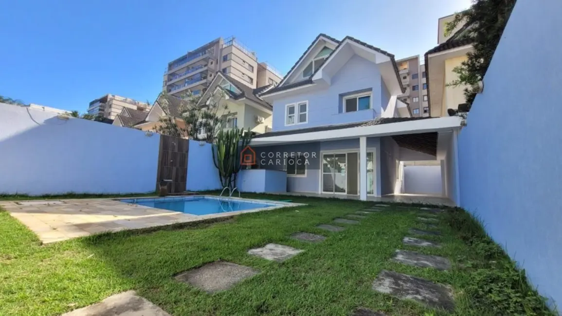 Casa com 4 quartos à venda, 203m2 em Recreio dos Bandeirantes, Rio De Janeiro - RJ - imagem 2 Foto 2 de Casa com 4 quartos à venda, 203m2 em Recreio dos Bandeirantes, Rio De Janeiro - RJ