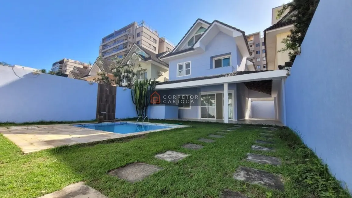 Casa com 4 quartos à venda, 203m2 em Recreio dos Bandeirantes, Rio De Janeiro - RJ - imagem 1 Foto 1 de Casa com 4 quartos à venda, 203m2 em Recreio dos Bandeirantes, Rio De Janeiro - RJ