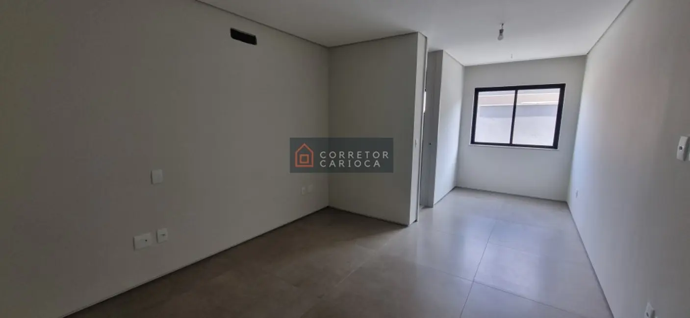 Casa com 4 quartos à venda, 490m2 em Barra da Tijuca, Rio De Janeiro - RJ - imagem 9 Foto 9 de Casa com 4 quartos à venda, 490m2 em Barra da Tijuca, Rio De Janeiro - RJ