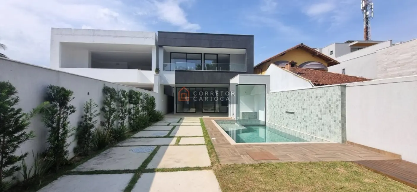 Foto 2 de Casa com 4 quartos à venda, 350m2 em Barra da Tijuca, Rio De Janeiro - RJ