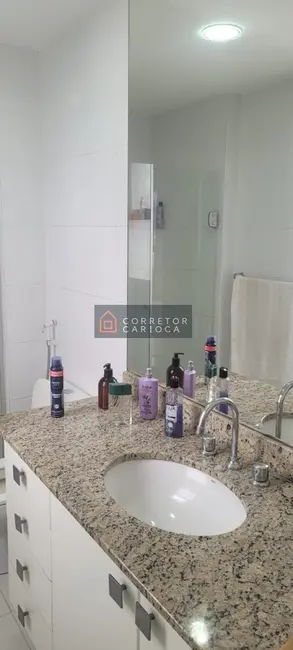 Foto 7 de Apartamento com 3 quartos para alugar, 90m2 em Rio De Janeiro - RJ