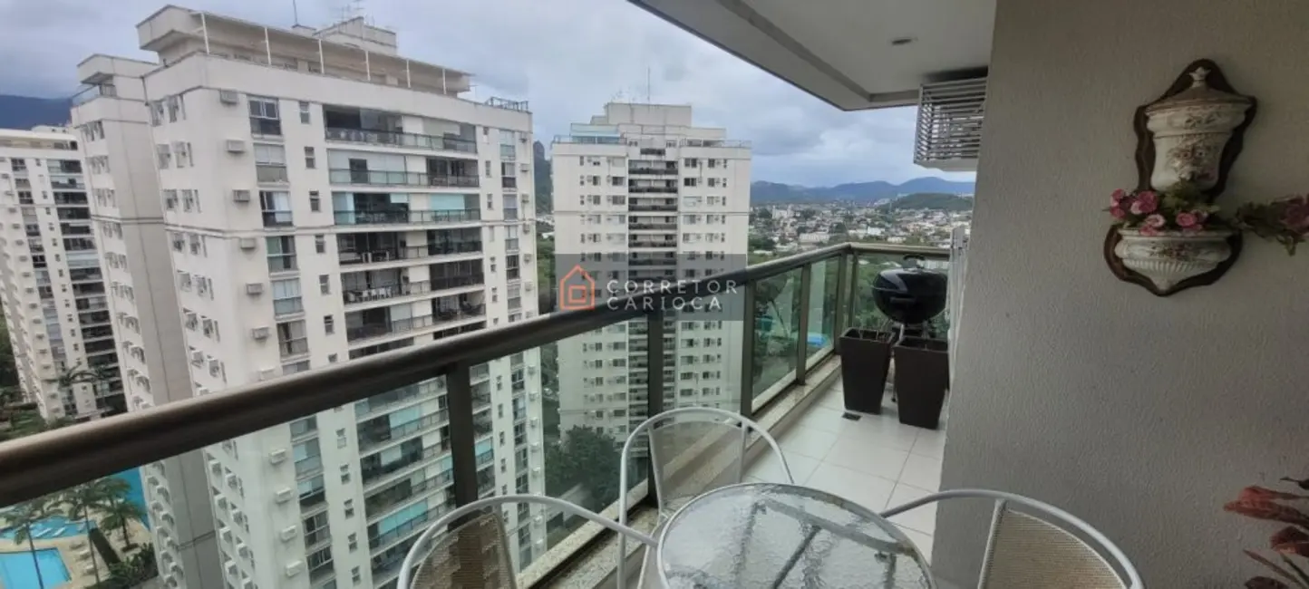 Foto 2 de Apartamento com 3 quartos para alugar, 90m2 em Rio De Janeiro - RJ
