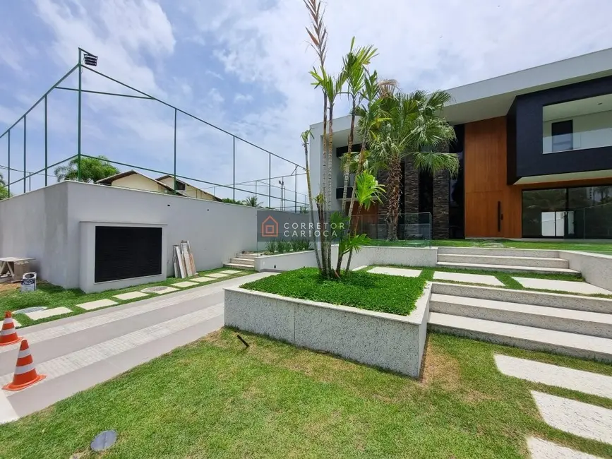 Casa com 5 quartos à venda, 2000m2 em Barra da Tijuca, Rio De Janeiro - RJ - imagem 3 Foto 3 de Casa com 5 quartos à venda, 2000m2 em Barra da Tijuca, Rio De Janeiro - RJ