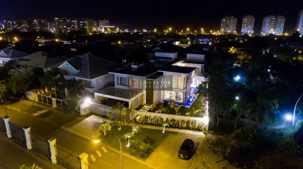 Casa com 5 quartos à venda, 906m2 em Barra da Tijuca, Rio De Janeiro - RJ - imagem 5 Foto 5 de Casa com 5 quartos à venda, 906m2 em Barra da Tijuca, Rio De Janeiro - RJ