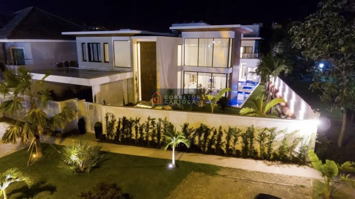 Casa com 5 quartos à venda, 906m2 em Barra da Tijuca, Rio De Janeiro - RJ - imagem 3 Foto 3 de Casa com 5 quartos à venda, 906m2 em Barra da Tijuca, Rio De Janeiro - RJ