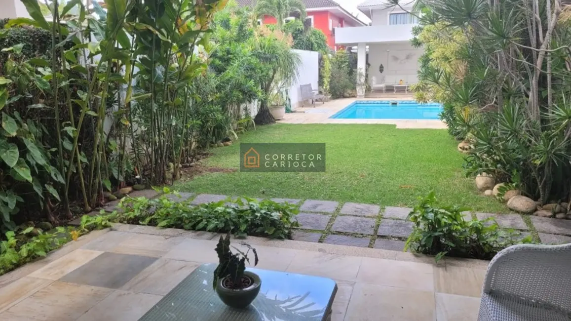 Foto 1 de Casa com 4 quartos à venda, 660m2 em Barra da Tijuca, Rio De Janeiro - RJ