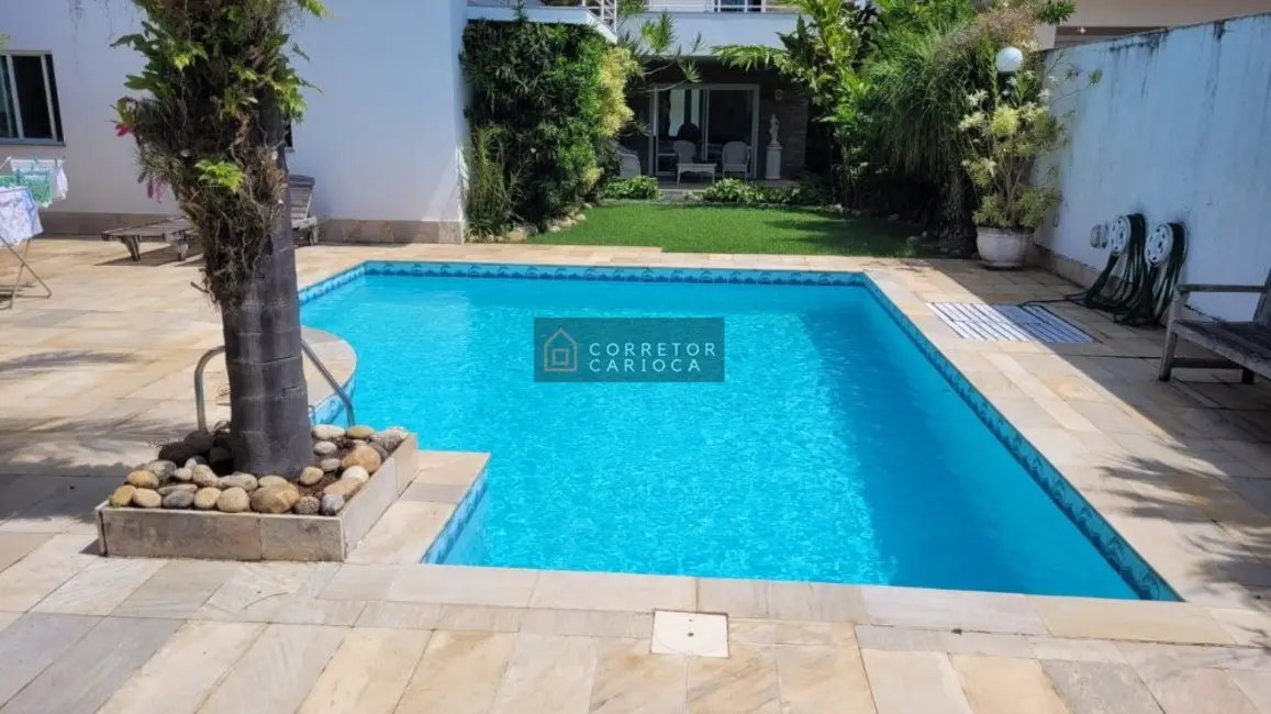 Foto 2 de Casa com 4 quartos à venda, 660m2 em Barra da Tijuca, Rio De Janeiro - RJ