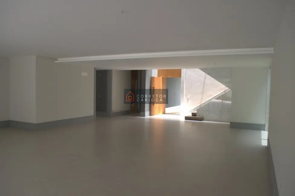 Casa com 4 quartos à venda, 637m2 em Barra da Tijuca, Rio De Janeiro - RJ - imagem 7 Foto 7 de Casa com 4 quartos à venda, 637m2 em Barra da Tijuca, Rio De Janeiro - RJ