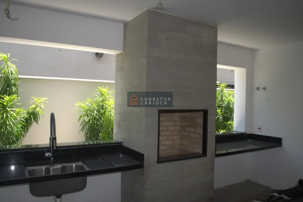 Casa com 5 quartos à venda, 850m2 em Barra da Tijuca, Rio De Janeiro - RJ - imagem 5 Foto 5 de Casa com 5 quartos à venda, 850m2 em Barra da Tijuca, Rio De Janeiro - RJ