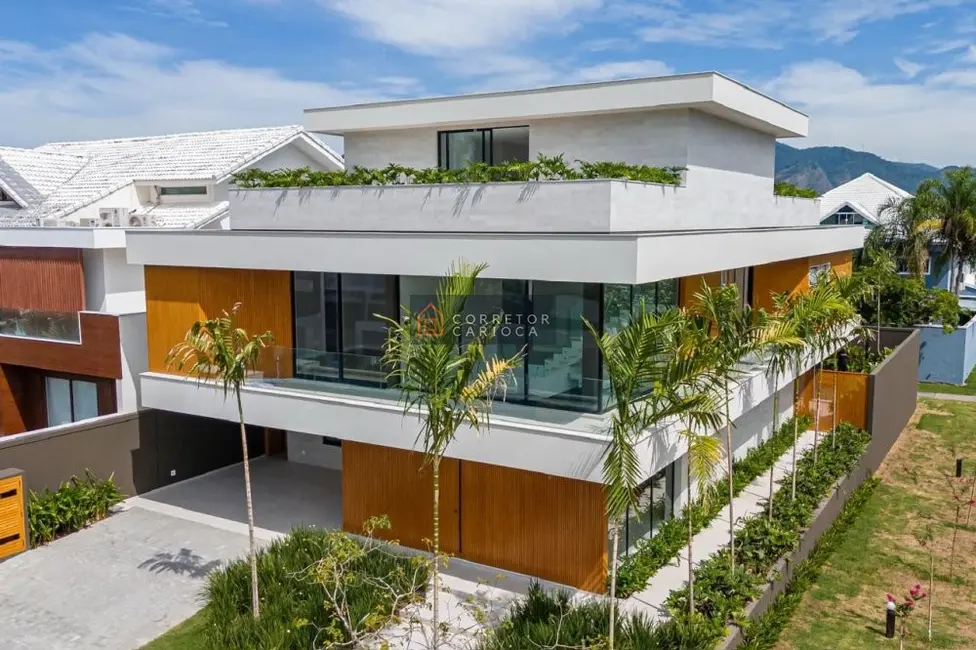Foto 1 de Casa com 5 quartos à venda, 840m2 em Barra da Tijuca, Rio De Janeiro - RJ