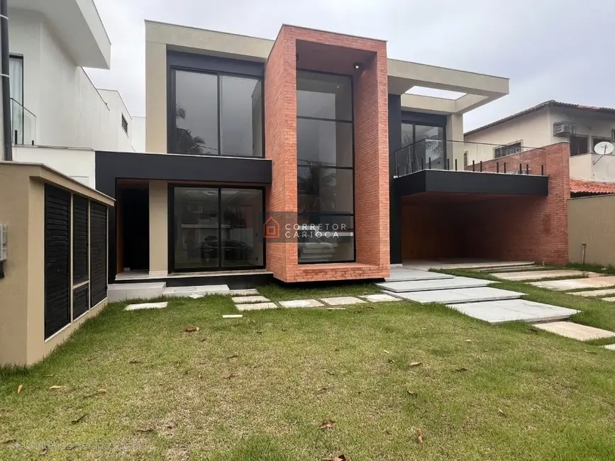 Foto 2 de Casa com 5 quartos à venda, 420m2 em Barra da Tijuca, Rio De Janeiro - RJ