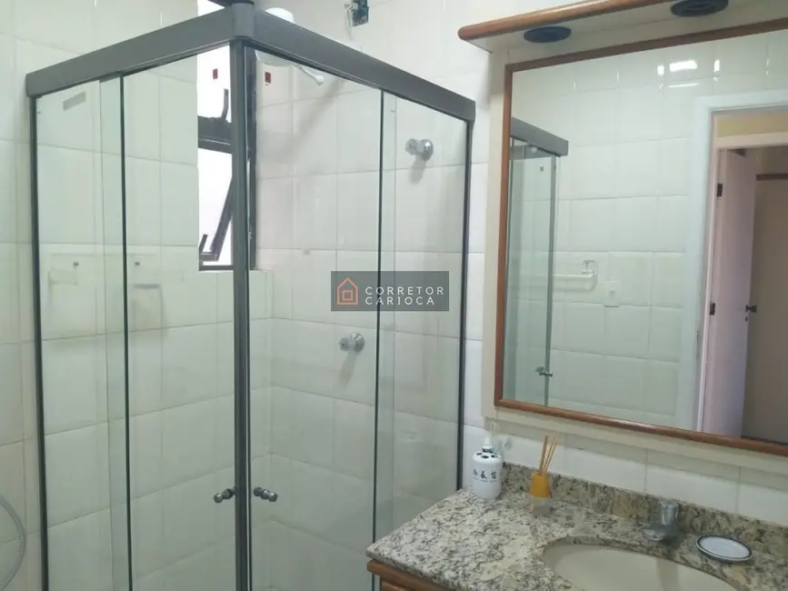 Cobertura com 4 quartos à venda, 280m2 em Passagem, Cabo Frio - RJ - imagem 9 Foto 9 de Cobertura com 4 quartos à venda, 280m2 em Passagem, Cabo Frio - RJ