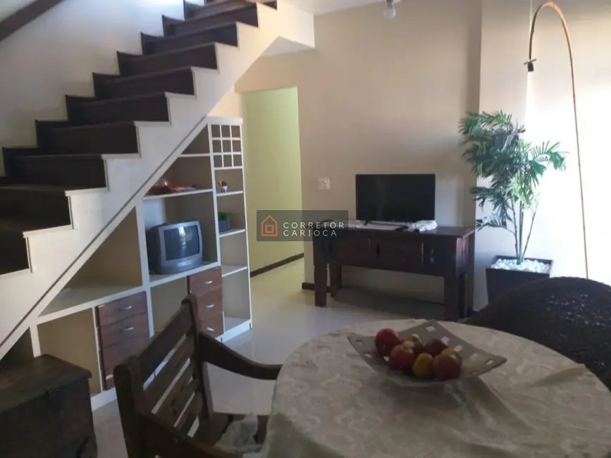 Cobertura com 4 quartos à venda, 280m2 em Passagem, Cabo Frio - RJ - imagem 2 Foto 2 de Cobertura com 4 quartos à venda, 280m2 em Passagem, Cabo Frio - RJ