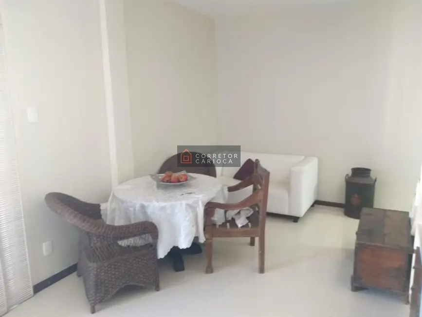 Cobertura com 4 quartos à venda, 280m2 em Passagem, Cabo Frio - RJ - imagem 3 Foto 3 de Cobertura com 4 quartos à venda, 280m2 em Passagem, Cabo Frio - RJ