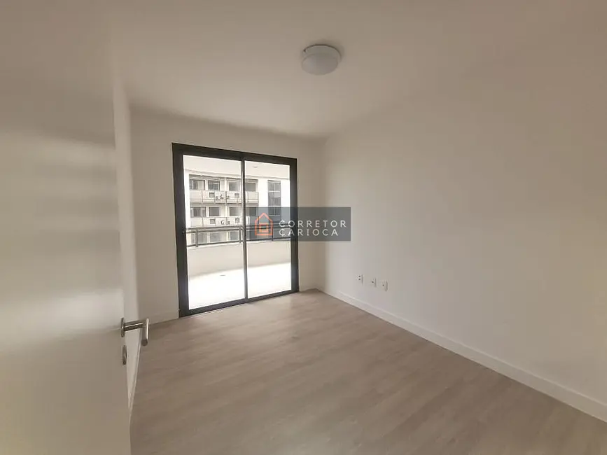 Foto 9 de Apartamento com 4 quartos para alugar, 122m2 em Rio De Janeiro - RJ