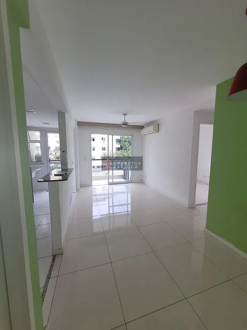 Foto 2 de Apartamento com 2 quartos para alugar, 60m2 em Freguesia (Jacarepaguá), Rio De Janeiro - RJ