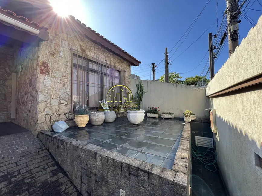 Foto 1 de Casa com 3 quartos à venda, 320m2 em Vila Bandeirantes, Jundiai - SP
