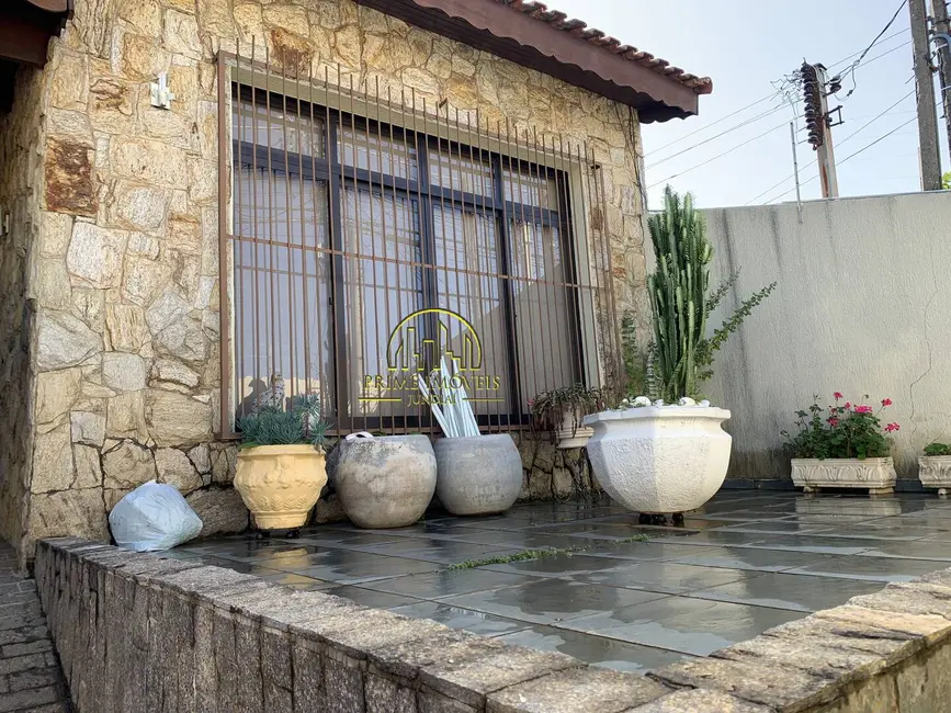 Foto 2 de Casa com 3 quartos à venda, 320m2 em Vila Bandeirantes, Jundiai - SP