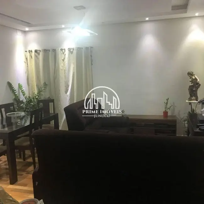 Foto 2 de Casa com 5 quartos à venda, 300m2 em Vila Rio Branco, Jundiai - SP