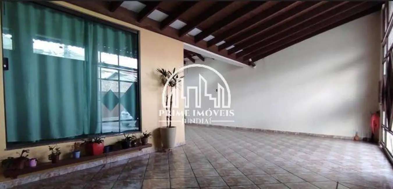 Casa com 3 quartos à venda, 138m2 em Jardim Itália, Jundiai - SP - imagem 3 Foto 3 de Casa com 3 quartos à venda, 138m2 em Jardim Itália, Jundiai - SP