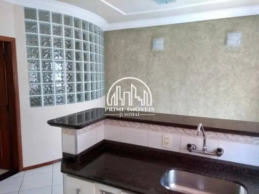 Casa com 3 quartos à venda, 200m2 em Jardim Sarapiranga, Jundiai - SP - imagem 3 Foto 3 de Casa com 3 quartos à venda, 200m2 em Jardim Sarapiranga, Jundiai - SP