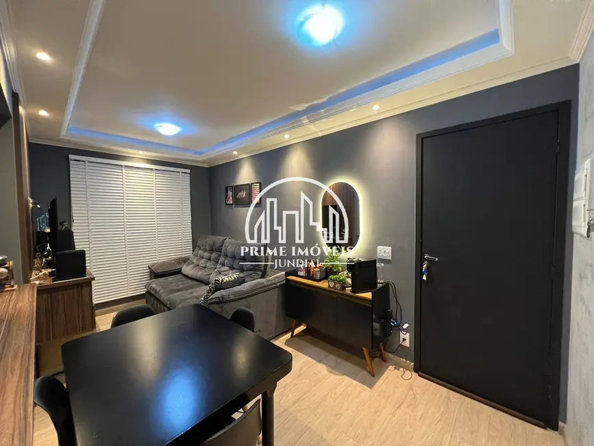 Foto 3 de Apartamento com 2 quartos à venda, 54m2 em Jundiai - SP