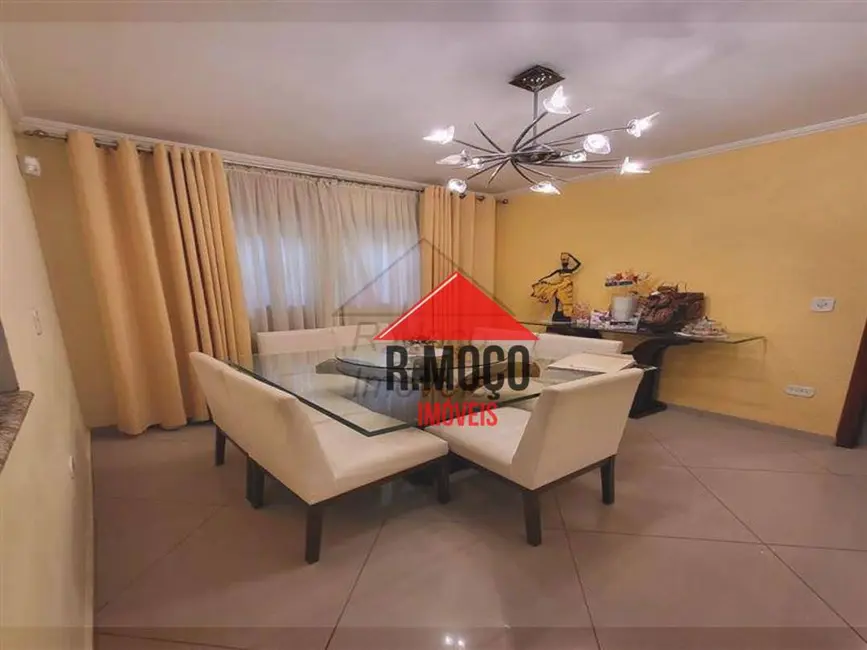 Sobrado com 3 quartos à venda, 150m2 em Cidade Patriarca, São Paulo - SP - imagem 9 Foto 9 de Sobrado com 3 quartos à venda, 150m2 em Cidade Patriarca, São Paulo - SP