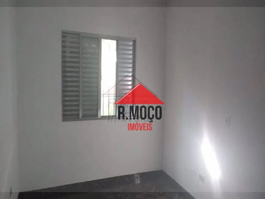 Foto 2 de Casa com 2 quartos à venda, 180m2 em Vila Santana, São Paulo - SP