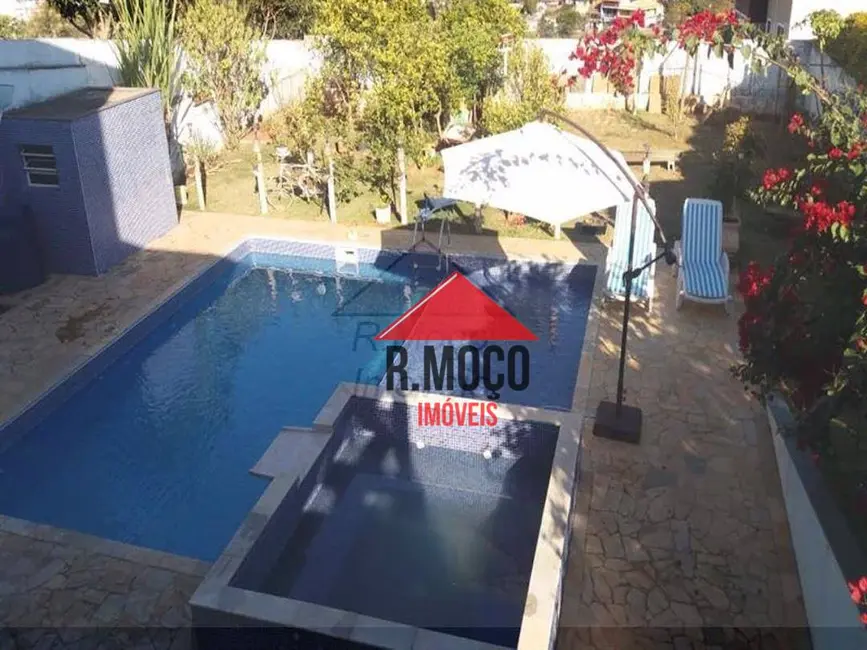 Foto 3 de Chácara com 5 quartos à venda, 750m2 em Piracaia - SP