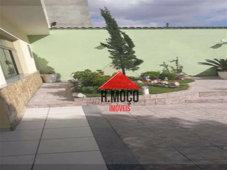 Casa com 6 quartos à venda, 320m2 em Cidade Líder, São Paulo - SP - imagem 1 Foto 1 de Casa com 6 quartos à venda, 320m2 em Cidade Líder, São Paulo - SP