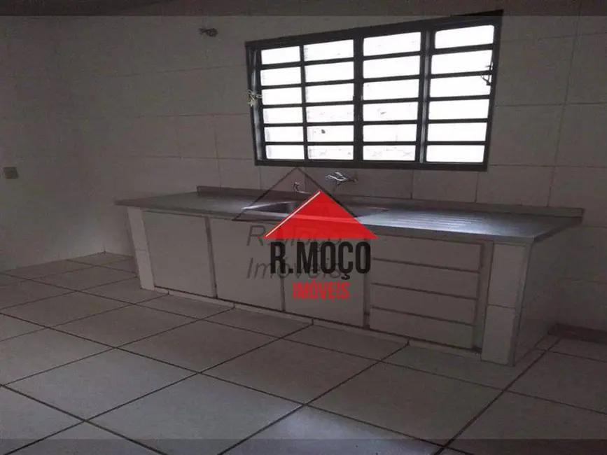 Foto 4 de Casa com 2 quartos à venda, 250m2 em Centro, Sao Manuel - SP