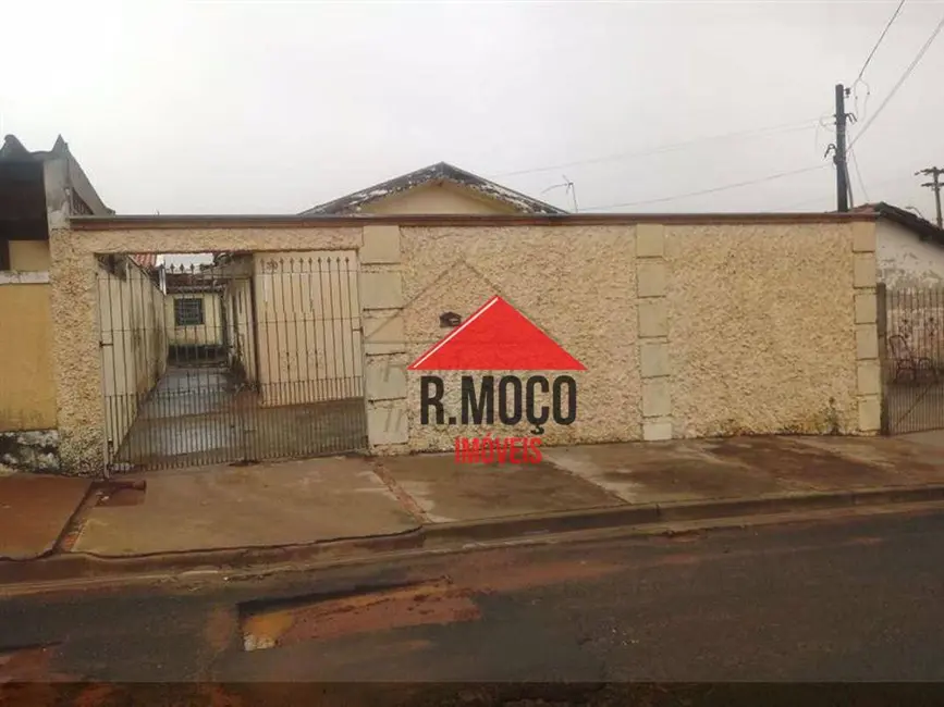 Foto 1 de Casa com 2 quartos à venda, 250m2 em Centro, Sao Manuel - SP