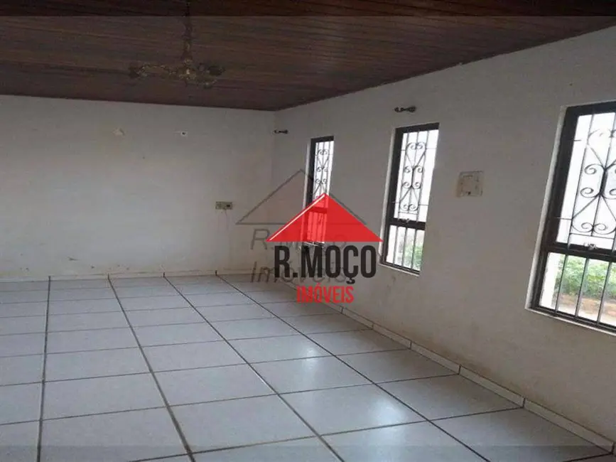 Foto 3 de Casa com 2 quartos à venda, 250m2 em Centro, Sao Manuel - SP