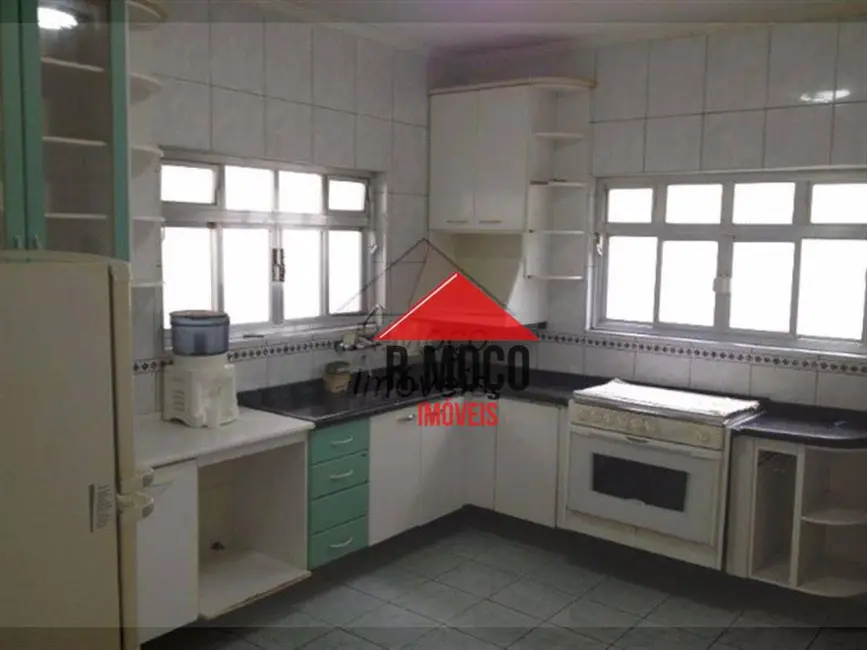 Casa com 2 quartos à venda, 269m2 em Jardim Triana, São Paulo - SP - imagem 6 Foto 6 de Casa com 2 quartos à venda, 269m2 em Jardim Triana, São Paulo - SP