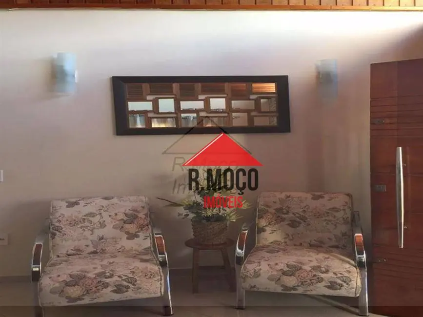 Casa com 4 quartos à venda, 390m2 em Vila Matilde, São Paulo - SP - imagem 4 Foto 4 de Casa com 4 quartos à venda, 390m2 em Vila Matilde, São Paulo - SP