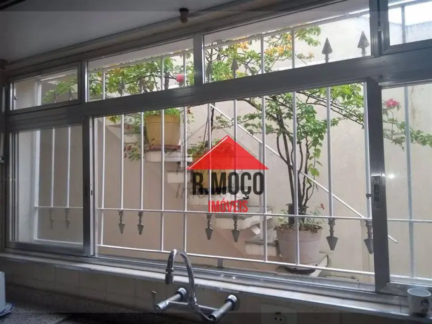 Foto 3 de Sobrado com 3 quartos à venda, 161m2 em Vila Nhocune, São Paulo - SP