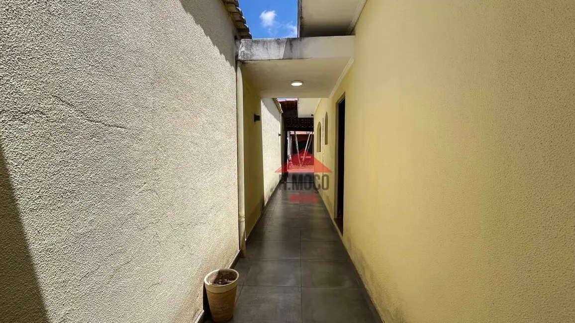 Foto 8 de Casa com 3 quartos à venda e para alugar, 300m2 em Jardim Triana, São Paulo - SP