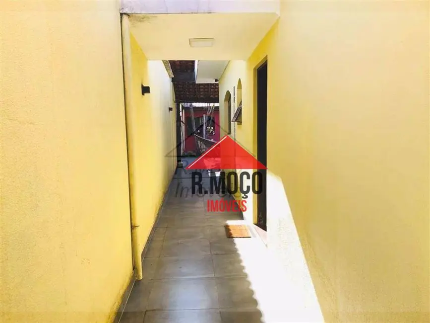 Foto 6 de Casa com 3 quartos à venda e para alugar, 300m2 em Jardim Triana, São Paulo - SP