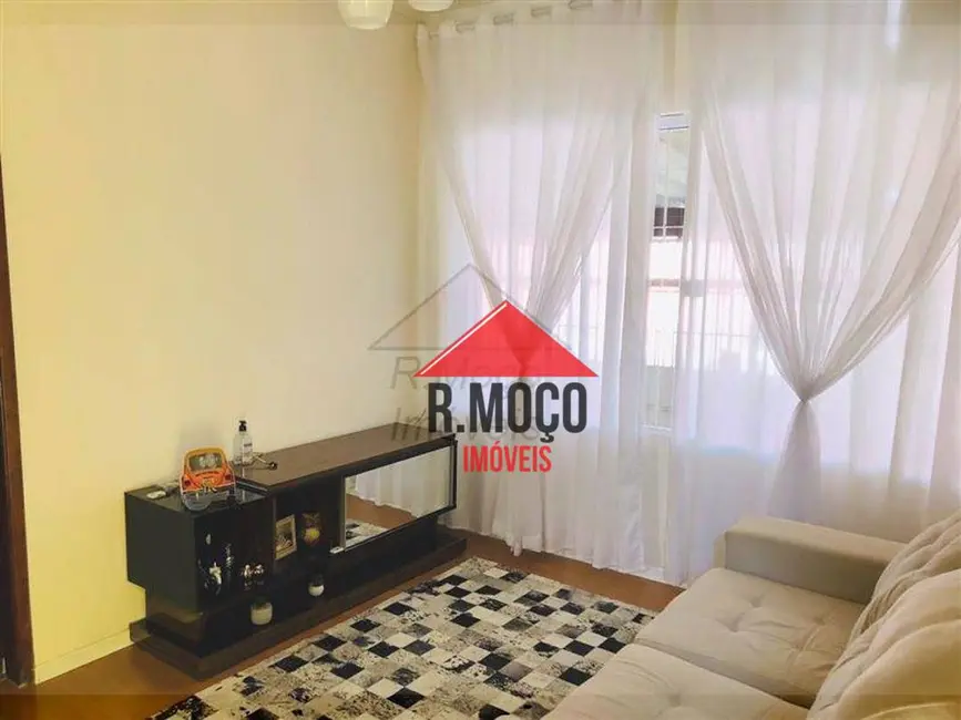 Foto 9 de Casa com 3 quartos à venda e para alugar, 300m2 em Jardim Triana, São Paulo - SP