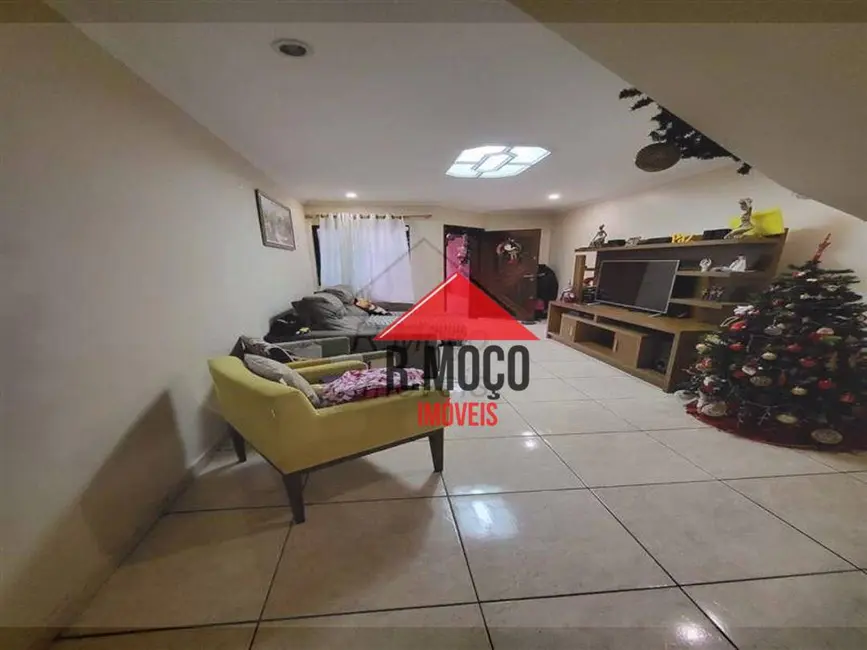 Sobrado com 3 quartos à venda, 124m2 em Cidade Patriarca, São Paulo - SP - imagem 4 Foto 4 de Sobrado com 3 quartos à venda, 124m2 em Cidade Patriarca, São Paulo - SP