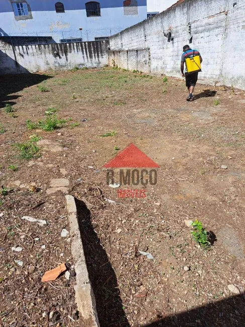 Terreno / Lote à venda, 334m2 em Jardim Triana, São Paulo - SP - imagem 3 Foto 3 de Terreno / Lote à venda, 334m2 em Jardim Triana, São Paulo - SP