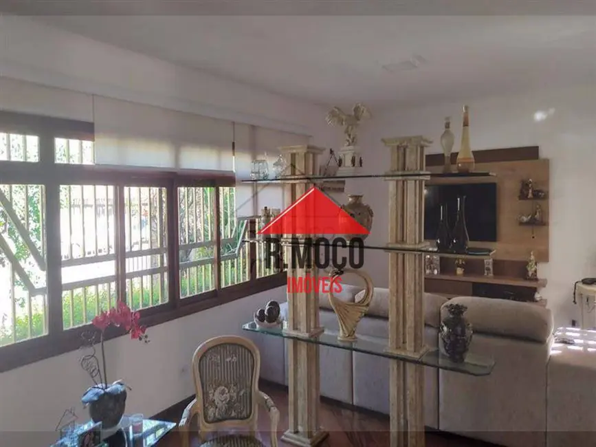 Casa com 3 quartos à venda, 360m2 em Cidade Patriarca, São Paulo - SP - imagem 5 Foto 5 de Casa com 3 quartos à venda, 360m2 em Cidade Patriarca, São Paulo - SP