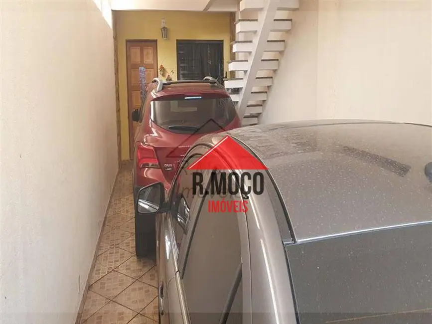 Sobrado com 2 quartos à venda, 84m2 em Vila Guilhermina, São Paulo - SP - imagem 2 Foto 2 de Sobrado com 2 quartos à venda, 84m2 em Vila Guilhermina, São Paulo - SP