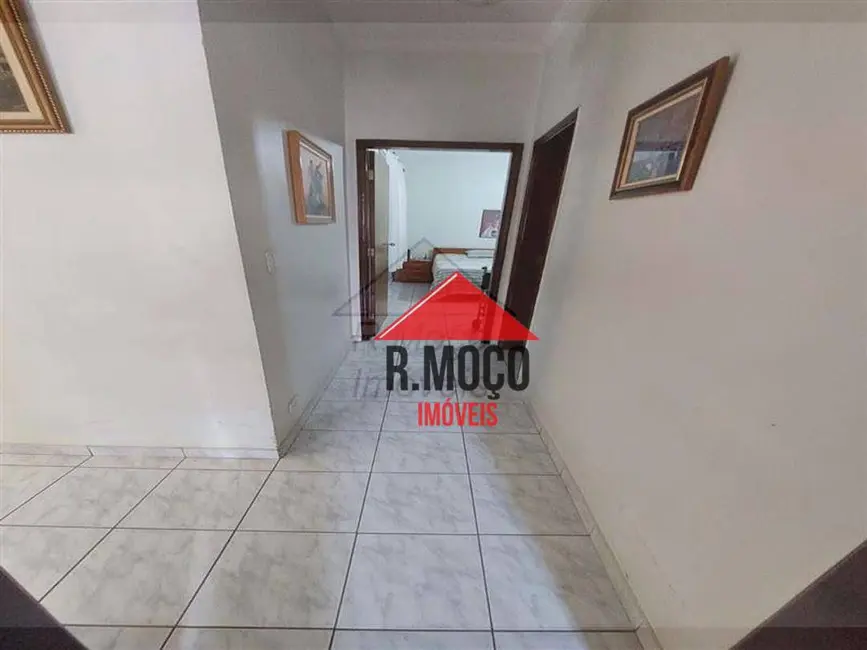 Casa com 4 quartos à venda, 250m2 em Vila Amália (Zona Leste), São Paulo - SP - imagem 3 Foto 3 de Casa com 4 quartos à venda, 250m2 em Vila Amália (Zona Leste), São Paulo - SP