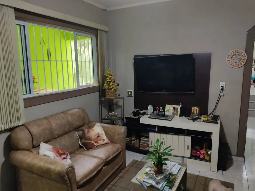 Foto 5 de Casa com 2 quartos à venda, 185m2 em Chácara Seis de Outubro, São Paulo - SP