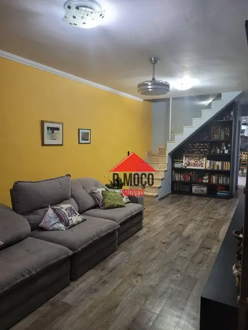 Sobrado com 3 quartos à venda, 103m2 em Penha de França, São Paulo - SP - imagem 5 Foto 5 de Sobrado com 3 quartos à venda, 103m2 em Penha de França, São Paulo - SP