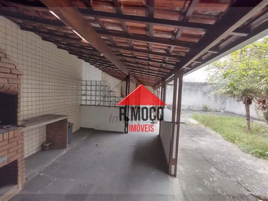 Sobrado com 3 quartos à venda, 277m2 em Jardim Triana, São Paulo - SP - imagem 6 Foto 6 de Sobrado com 3 quartos à venda, 277m2 em Jardim Triana, São Paulo - SP