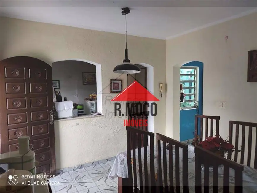 Sobrado com 3 quartos à venda, 300m2 em Jardim Triana, São Paulo - SP - imagem 9 Foto 9 de Sobrado com 3 quartos à venda, 300m2 em Jardim Triana, São Paulo - SP